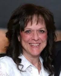 Jana Hatch's Instagram, Twitter & Facebook