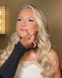 Choosing the Right Hair and Makeup Artist
