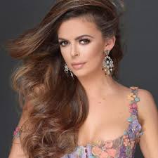 Who is Logan Lester dating? Logan Lester boyfriend, husband