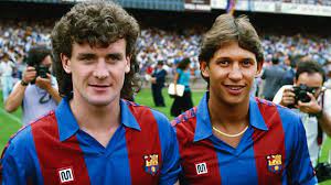 Gary lineker has shed light on just how much pressure barcelona players are under. Bbc Sport Motd The Premier League Show Gary Lineker Meets Mark Hughes