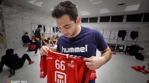 الكابتن أحمد الأحمر| بوابة أخبار اليوم الإلكترونية. Ù…Ø³Ø¹Ù ÙŠÙ†Ù‚Ø° Ù‚Ø§Ø¦Ø¯ Ù…Ù†ØªØ®Ø¨ Ù…ØµØ± Ù„Ù„ÙŠØ¯ Ù…Ù† Ø§Ù„Ø·Ø±Ø¯ Ø¨Ø·Ø±ÙŠÙ‚Ø© ØºÙŠØ± Ù…ØªÙˆÙ‚Ø¹Ø©