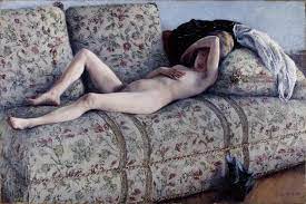 Jungfeld nackt auf dem sofa