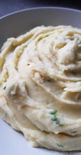 Cote De Veau Sauce Echalote Accompagnee D Une Puree Maison Et De Petits Pois My Tasty Cuisine Sauce Echalote Recettes De Cuisine Recette De Plat