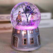 Rotating crystal ball music box creates unique pattern on the ceiling as it plays wonderful melody inset light illuminates crystal ball for 8 to 12 hours once charged comes w/ base & music box (romantic music) Creative Crystal Ball Music Box Music Box Girls Creative Romantic Gifts Couples Send Boys And Girls Friends Birthday Gifts