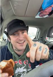 Want free Popeyes ? Watch the video n jst follow me