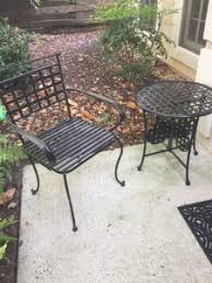 Easy And Cheap Diy Patio Furniture Update Using Spray Paint Spray Paint Furniture Diy Patio Furniture Diy Patio
