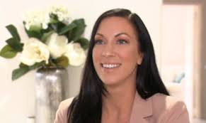 Perth women's positive clap back at men who rated women out of 10 at  popular Scarborough Beach