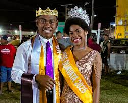 Airhostess71 reviews sounded positive, arrived at her