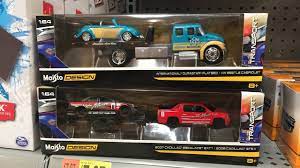 2000 maisto tailwinds wwll series 5 usmc f6f hellcat die cast military plane. Off The Pegs Maisto Design Transport And Jada Bigtime Muscle In Store Video Youtube