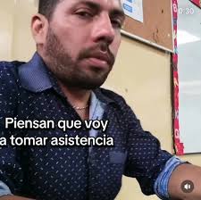 Cómico Video de Asistencia en el Colegio