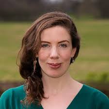 Leanne Summers (@leasummers)