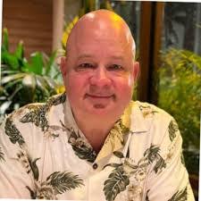 Aron Koosis's Instagram, Twitter & Facebook