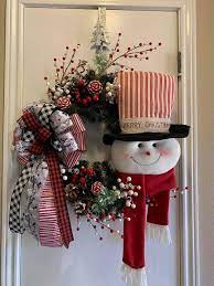 Pin By Angie Clarke On Crafts In 2021 Christmas Wreaths Diy Easy Diy Wreaths Decorated Wreaths
