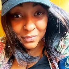 Myra Barr's Instagram, Twitter & Facebook