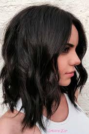 Use a flat iron to. 59 Game Changing Medium Length Layered Haircuts For All Textures Medium Hair Styles Medium Length Hair Styles Medium Layered Hair