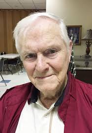 Dubuque veterans share tales of service, sacrifice