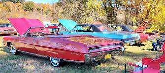 Image result for Carnival Red 1967 Rootes