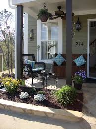 Eye Catching Entryways For Summer Small Front Porches Designs Summer Front Porches Front Porch Furniture