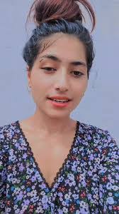 Lyla Morrison's Instagram, Twitter & Facebook