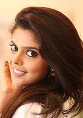 Shravya Movies Photos Videos News Biography Birthday Etimes She was married to kannada film director and producer om prakash rao and has a daughter shravya. shravya movies photos videos news