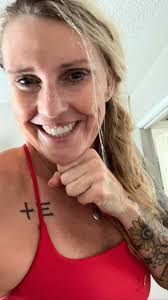 Ohhh happy Thursday!!!, Doing my best to be consistent with my bike  workouts !!! , So how about you 💪💪💪, What workouts do you do ??