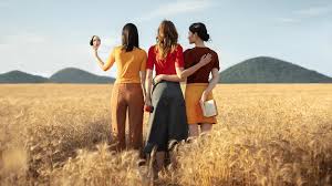 Many solutions to enjoy a quality espresso coffee right at home. 2021 Lavazza Calendar