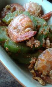 Tambahkan minyak goreng dan bumbu halus, aduk rata. Peria Goreng Telur Masin Chiara Just A Writer