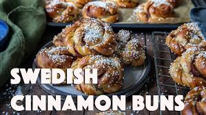 In sweden it is called kanelbulle, in denmark it is known as kanelsnegl, in norway it is known as kanelbolle. Kanelbullar Ricetta Originale Dolce Svedese Brioche Alla Cannella Cinnamon Rolls Youtube