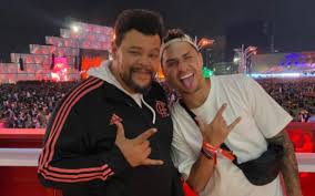 Babu Santana revela contrato que o impede de encontrar Felipe Prior após o BBB 20