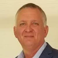 Alan Burge's Instagram, Twitter & Facebook