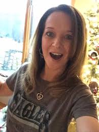 Green pizza for the Eagles game