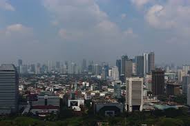 Il sisma, molto forte, ha avuto una magnitudo di 7,4 gradi della scala richter ed è stato diramato un allarme. Giacarta La Capitale Indonesiana Affonda E Il Governo Corre Ai Ripari Planet Quoted Business
