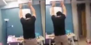 Viral#anaktkw_malaysia# pernah ga ingat waktu kerja kuli bangunan di malaysia mandi rame begini trimaksi banyak buat. Viral Curahan Hati Kuli Bangunan Ikhlas Tak Pernah Mengeluh Hingga Demo Merdeka Com