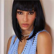 Entra su vogue.it e scopri le ultime news su capelli caschetto: Tagli Capelli Corti 2020 Bob E Caschetto Ispirazione Retro Danno Conforto Amica