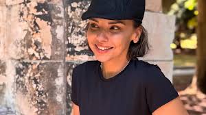 Sex sophie lawson i was back nearby PA and reached out for