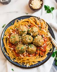 These turkey meatballs are a great dinner option! Baked Turkey Meatballs Easy Italian Recipe