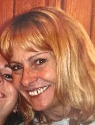 Pamela Crain's Instagram, Twitter & Facebook