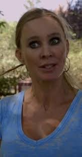 Natalie Redding's Instagram, Twitter & Facebook