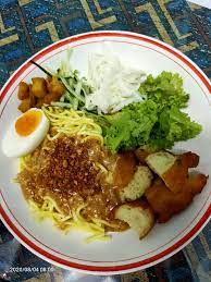 Cara cara bahan rojak tu semua nya racik sederhana halus. Resepi Mee Rojak Terlajak Sedap Padat Dengan Rasa Kuah Kacang Yang Padu My Resepi