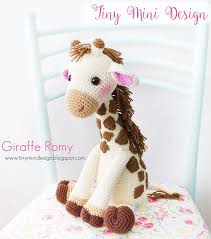 Joyce Adli Kullanicinin Amigurumis Panosundaki Pin Zurafa Orme Bebekler Krose