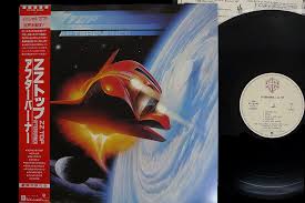C'est l'un des rares groupes des années 1970 à n'avoir jamais changé de formation depuis. Zz Top Afterburner Vinyl Original Japanese Pressing Rockstuff