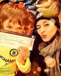 Actor dhanush family members | wife aishwarya, son yatra and linga, father karthuri raja, mother vijayalakshmi, brother selvaraghavan & sisters photos. My Father Rajinikanth Rediff Com Movies