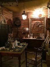Quirky Interiors Shop St Albans Situated in saint albans, 2.9 km from st albans cathedral, little acorns features accommodation with a garden, free wifi and luggage storage space.