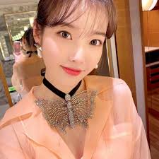 Korean Actress And Singer, IU Wows In A Peach Dress During Milan Fashion  Week — SSI Life