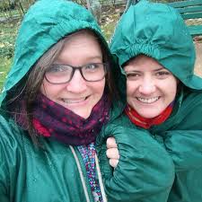 It's snowing in Paris 🌨️😜😎