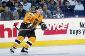 Even your fan cave will get an upgrade when you shop boston bruins retro logo hockey pucks from fanatics. Boston Bruins Reverse Retro Jerseys Will Be Gold