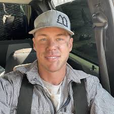 Robin Bigelow (@heyyrobin) • Instagram photos and videos