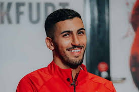 I'm an instinctive footballer”