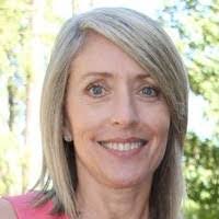 Heather Dickens's Instagram, Twitter & Facebook