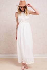 Un choix unique de robe blanche dentelle disponible dans notre magasin. Robe Blanche Longue Dentelle 2eddd8